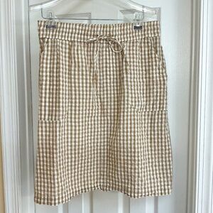 Tan and White Skirt, Drawstring Waist, Size Medium